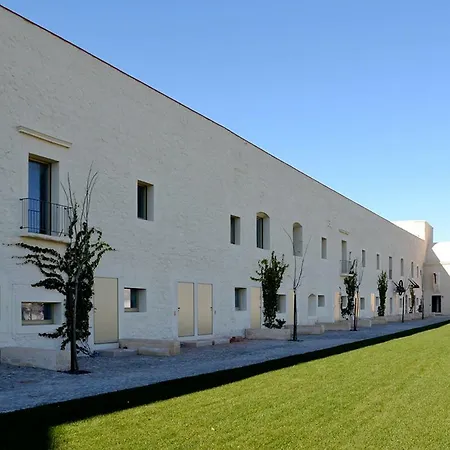 Bernardas Convent Apartment *